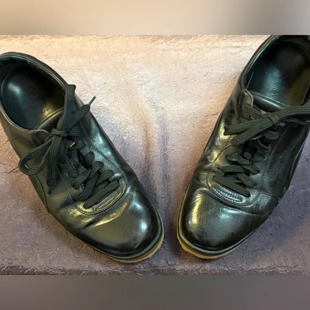 Authentic Louis Vuitton black sneakers 36 EU‎ 6 US